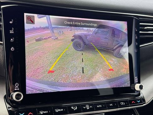 New 2026 Jeep Grand Wagoneer Limited w/ HD Trailer Tow Package AWD/4WD image 19