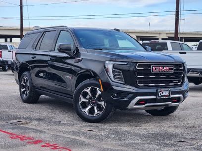 Certified 2025 GMC Yukon AT4 Ultimate w/ LPO, Floor Liner Package