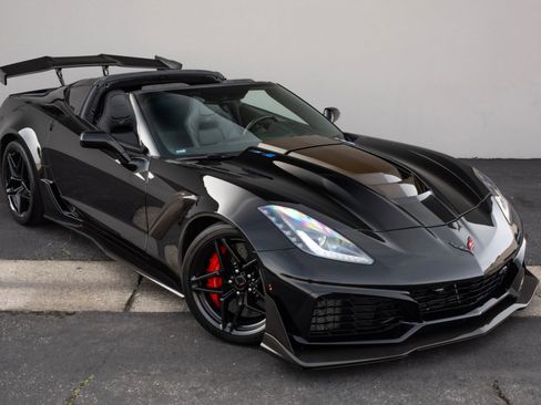Used 2019 Chevrolet Corvette ZR1 image 5