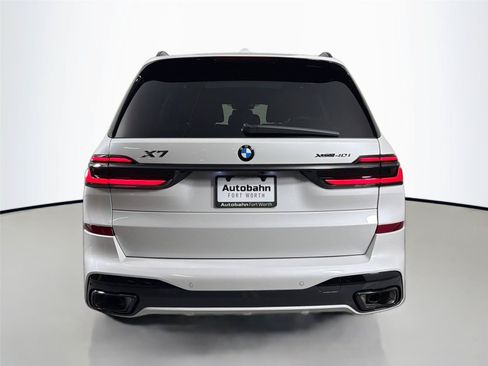 New 2027 BMW X7 xDrive40i w/ M Sport Package AWD/4WD image 11