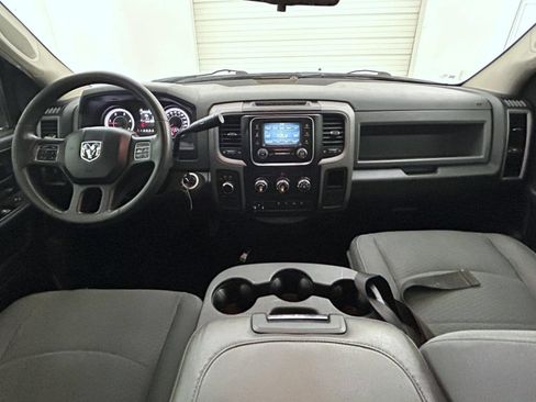 Used 2015 RAM 3500 Tradesman w/ Chrome Appearance Group AWD/4WD image 13
