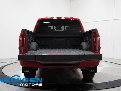 Used 2024 Ford F150 Platinum image 36
