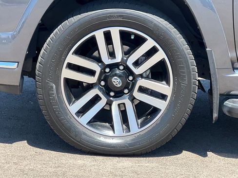 Used 2014 Toyota 4Runner Limited AWD/4WD image 27