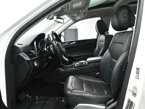 Used 2018 Mercedes-Benz GLS 550 4MATIC w/ Driver Assistance Package image 10