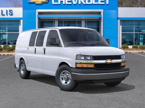 New 2025 Chevrolet Express 2500 w/ Driver Convenience Package RWD image 31