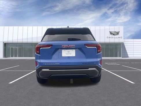 Used 2025 GMC Terrain Elevation AWD/4WD image 7