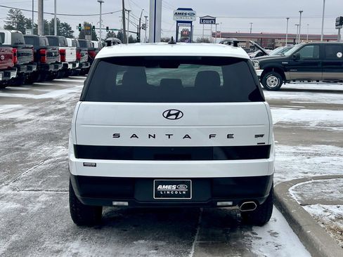Used 2024 Hyundai Santa Fe XRT image 4