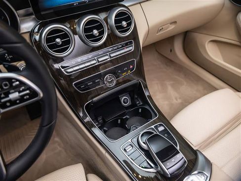 Used 2019 Mercedes-Benz C 300 Cabriolet image 31
