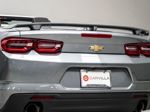 Used 2023 Chevrolet Camaro LT RWD image 14