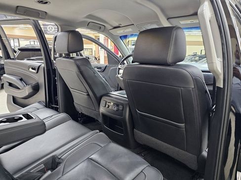 Used 2018 GMC Yukon XL SLT AWD/4WD image 25