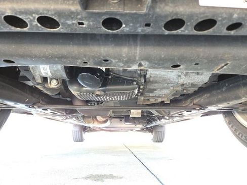 Used 2023 GMC Acadia SLT FWD image 77