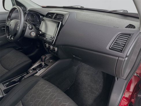 Used 2026 Mitsubishi Outlander Sport AWD image 28