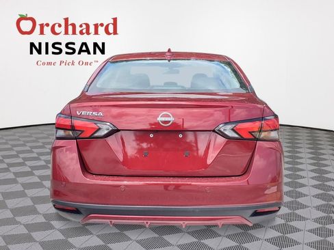 New 2025 Nissan Versa SV w/ Trunk Package FWD image 4