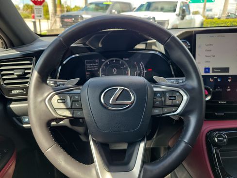 Used 2024 Lexus NX 250 FWD w/ Cold Area Package image 21