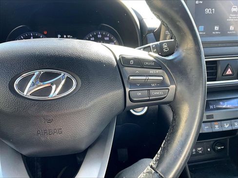 Used 2021 Hyundai Kona Limited image 17
