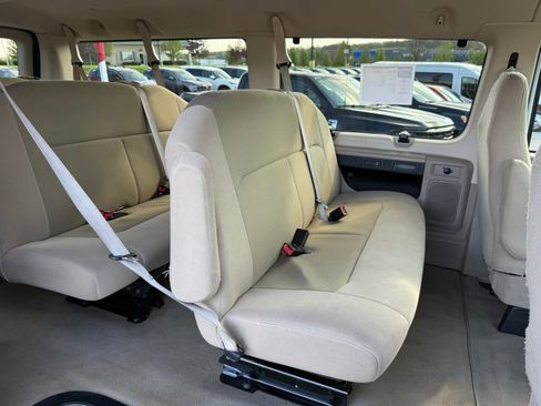 Used 2008 Ford E-350 and Econoline 350 XL RWD image 31