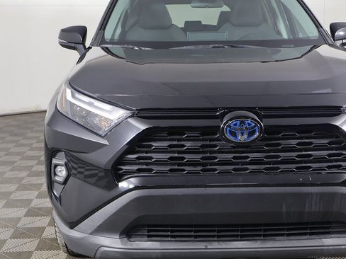 Used 2024 Toyota RAV4 AWD Hybrid image 11
