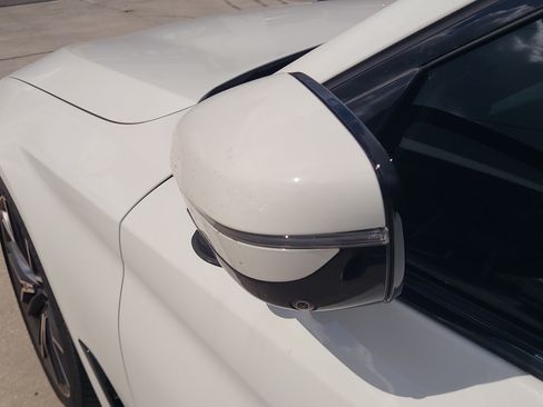 Used 2021 BMW 540i w/ M Sport Package RWD image 6