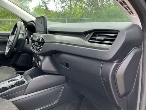 Used 2024 Ford Escape Active w/ Cold Weather Package FWD image 22
