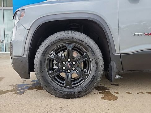 Certified 2023 GMC Acadia AT4 w/ Technology Package AWD/4WD image 10