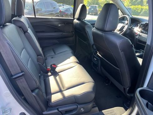 Used 2022 Honda Pilot Special Edition image 11
