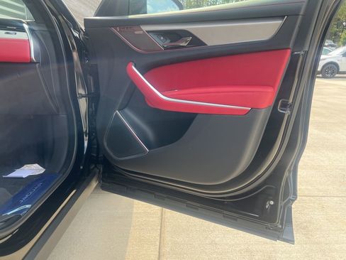 New 2025 Jaguar F-PACE R-Dynamic S image 16