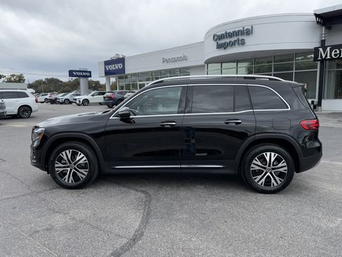 New 2025 Mercedes-Benz GLB 250 image 2