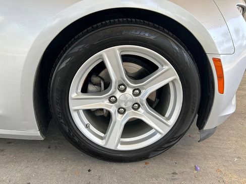 Used 2018 Chevrolet Camaro LT RWD image 20