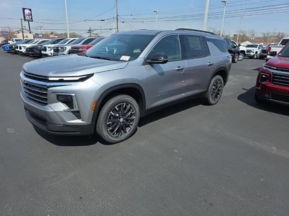 New 2026 Chevrolet Traverse LT w/ Sun and Wheel Package