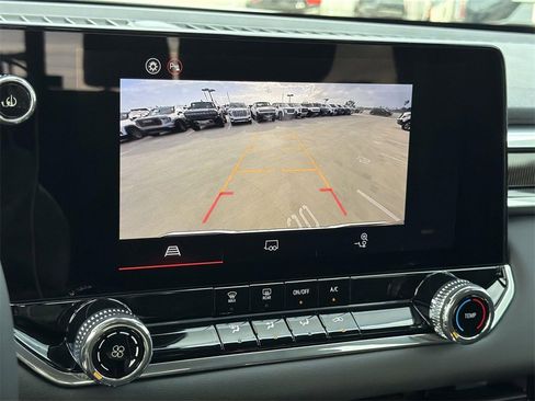 New 2026 GMC Canyon Elevation image 13