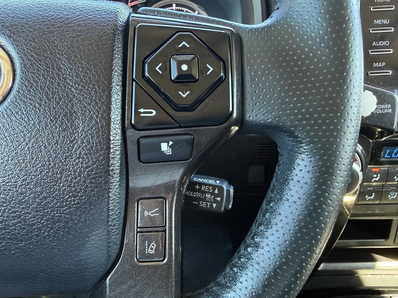 Used 2021 Toyota 4Runner TRD Pro AWD/4WD image 33