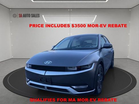Used 2023 Hyundai Ioniq 5 SEL image 1