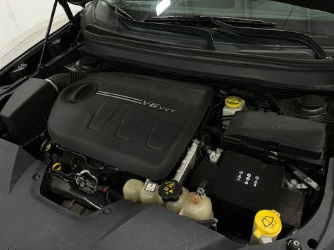 Used 2021 Jeep Cherokee Limited image 28