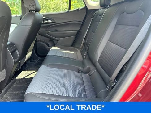 Used 2024 Chevrolet Trax LT w/ Driver Confidence Package FWD image 9