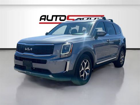Used 2022 Kia Telluride EX image 3