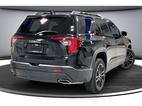 Used 2023 GMC Acadia SLT w/ Elevation Edition FWD image 14