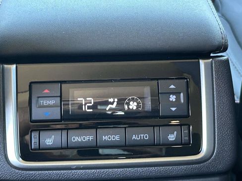 Used 2025 Subaru Ascent Bronze Edition image 16