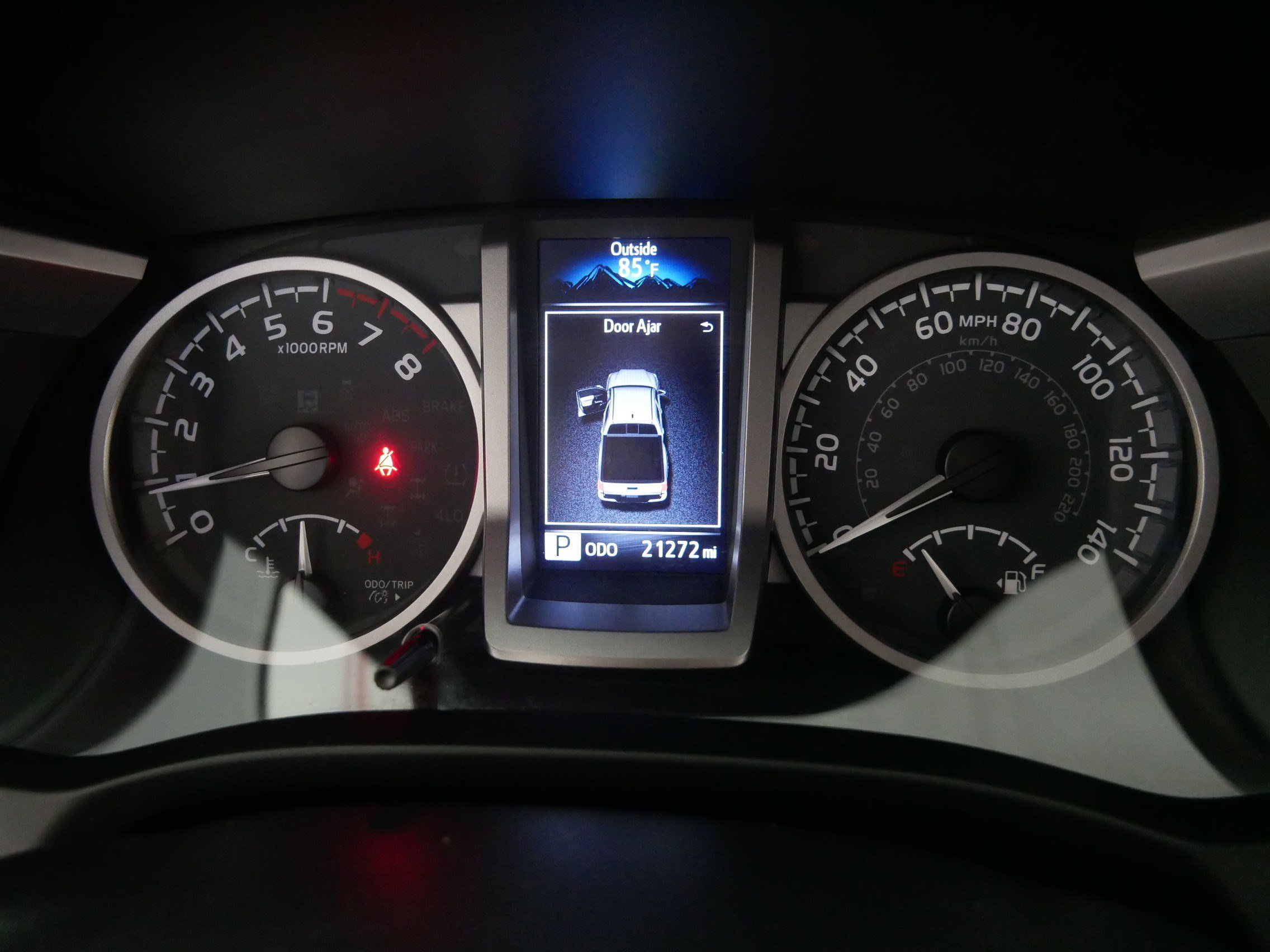 Used 2023 Toyota Tacoma SR5 w/ Technology Package AWD/4WD image 21