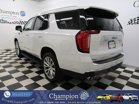 Used 2022 GMC Yukon Denali AWD/4WD image 13