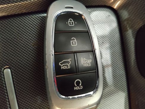 Used 2023 Hyundai Santa Fe SEL FWD image 32