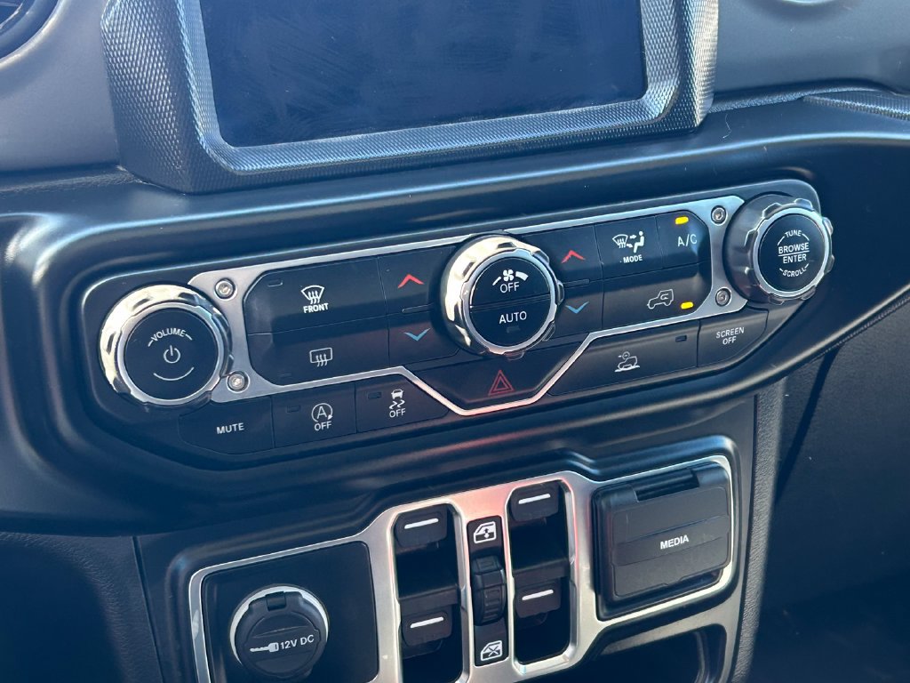 Used 2022 Jeep Gladiator Sport AWD/4WD image 29