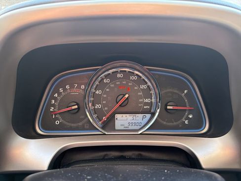 Used 2015 Toyota RAV4 Limited w/ Technology Package image 14