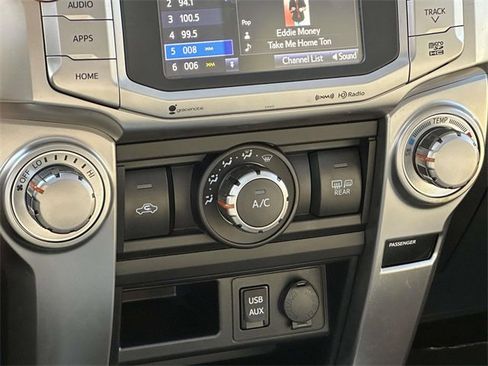 Used 2019 Toyota 4Runner SR5 Premium image 13