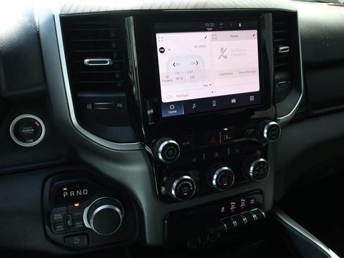 Used 2025 RAM 1500 Big Horn AWD/4WD image 12