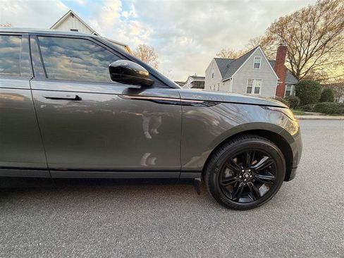 Used 2018 Land Rover Range Rover Velar R-Dynamic SE AWD/4WD image 6