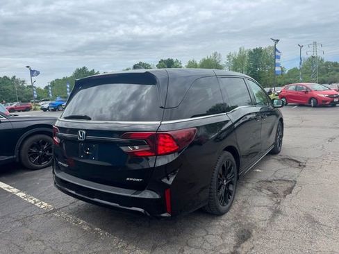 Used 2025 Honda Odyssey Sport-L image 2