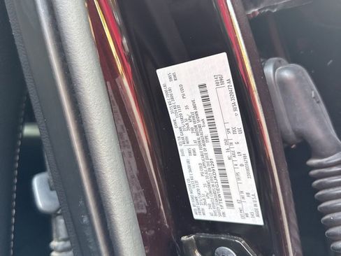 Used 2018 Ford F150 Lariat w/ Equipment Group 502A Luxury image 44