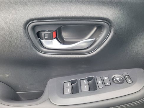 New 2027 Honda HR-V LX image 14