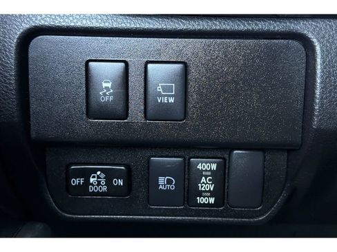 Certified 2023 Toyota Tacoma TRD Off-Road w/ Advanced Technology Package AWD/4WD image 29