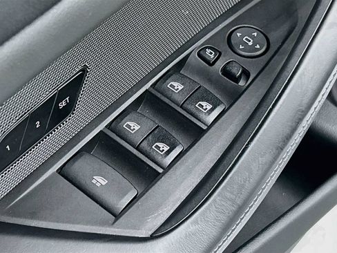 Used 2024 BMW M4 xDrive Competition AWD/4WD image 21